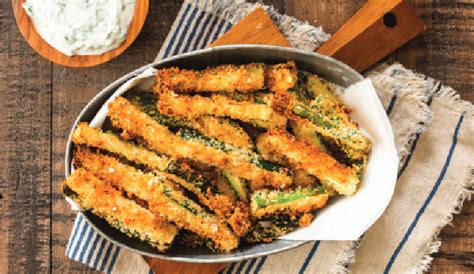 HOW TO MAKE PARMESAN ZUCCHINI FRIES WITH HERB DIPPING SAUCE – Crownful