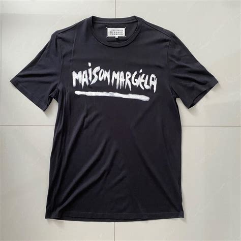 Maison Margiela Painted Logo Black Tshirt, Men's Fashion, Tops & Sets, Tshirts & Polo Shirts on ...