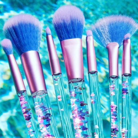 Total Glitter Makeup Brushes Set – So Bellaa trendy trending 2019 | Pink makeup brush, Makeup ...
