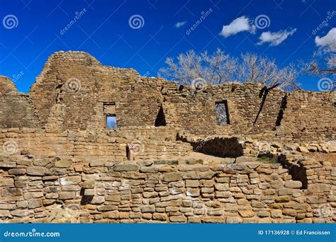 Aztec Ruins stock photo. Image of artifact, wall, franfoto - 17136928