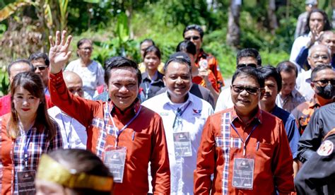 Visi Pasangan Eliyunus Waruwu-Sozisokhi Hia Mewujudkan Nias Barat Cerah, Ini Maknanya - Wahana ...