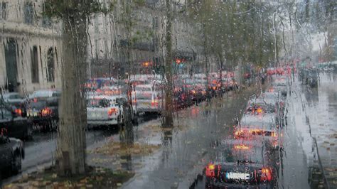 Rain in Paris Wallpapers - Top Free Rain in Paris Backgrounds - WallpaperAccess