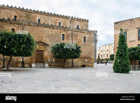 Castelvetrano sicily hi-res stock photography and images - Alamy