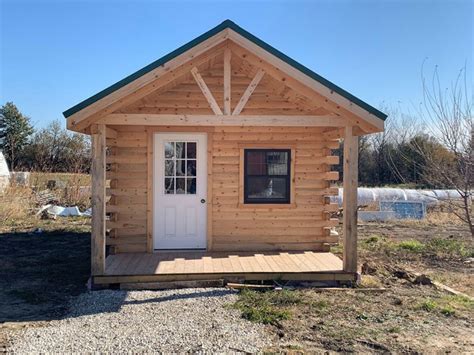 Build Your Own Log Cabin Easily and Economically With This Log Cabin Kit - Tiny Houses