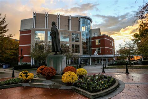 Marshall University releases fall 2016 dean's list | Features/Entertainment | herald-dispatch.com