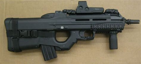 GUN MANIAC: FN F2000 ASSAULT RIFLE