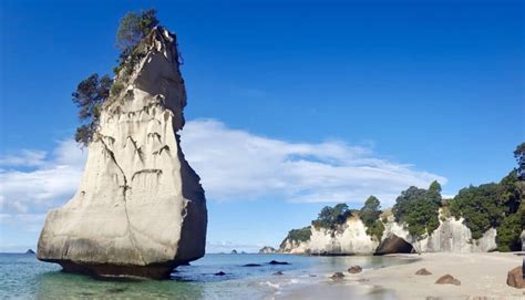 The 10 Best Beaches on New Zealand’s North Island