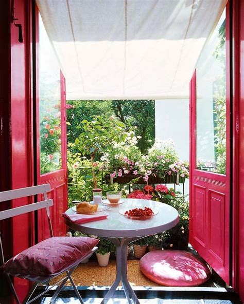 pink-romantic-balcony | HomeMydesign