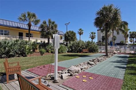 Best Western Cocoa Beach Hotel & Suites Pet Policy