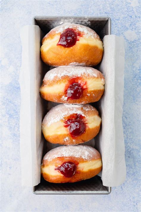 Pączki Recipe (Polish Doughnuts) - VIDEO - Everyday Delicious