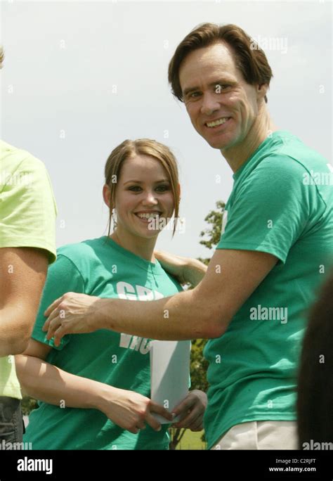 Jim Carrey and his daughter Jane Carrey Jenny McCarthy and Jim Carrey ...