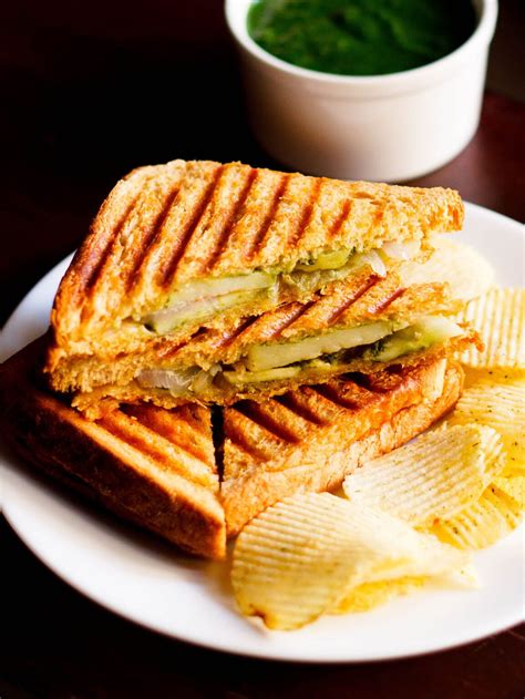 Indian Grilled Sandwich Recipe (With Veggies) » Dassana's Veg Recipes