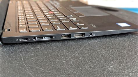 Lenovo ThinkPad X1 Carbon 7th Gen review: The 4K display is a splendid liability - Good Gear ...