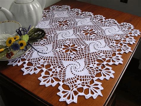 28 Crochet Tablecloth Patterns - Crochet News