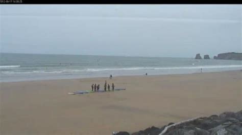 Hendaye LIVE Surfing Beach Weather HD Webcam