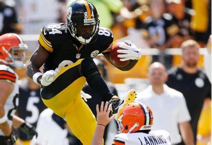 VIDEO: Antonio Brown Kicks Browns Punter In The Face During Return