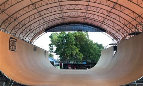 Largest Skateboarding Vert Ramp in Texas Built in Houston Backyard