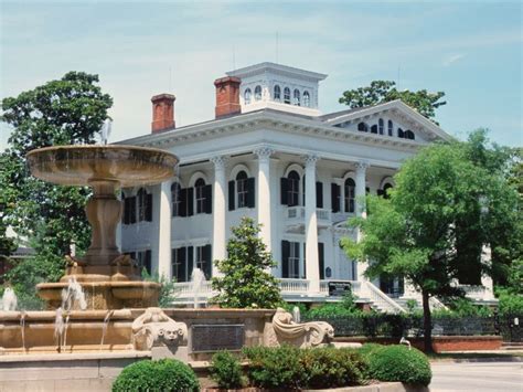Bellamy Mansion Museum of History & Design Arts | VisitNC.com