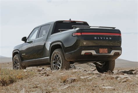 Rivian adoptará el puerto de carga EV de Tesla, con Supercharger Access en 2024 - Siempre Auto