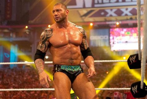 WWE: Dave 'Batista' Bautista Gets His First MMA Win ~ WRESTLEMANIA 29