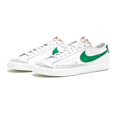 Nike Blazer Low '77 VNTG 'Pine Green' & SNEAKERBOX