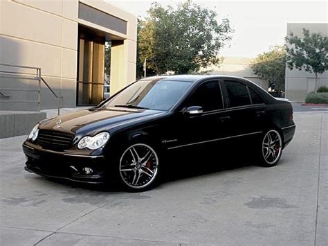 Mercedes-Benz C-Class (W203) | Mercedes benz c240, Benz, Custom ...