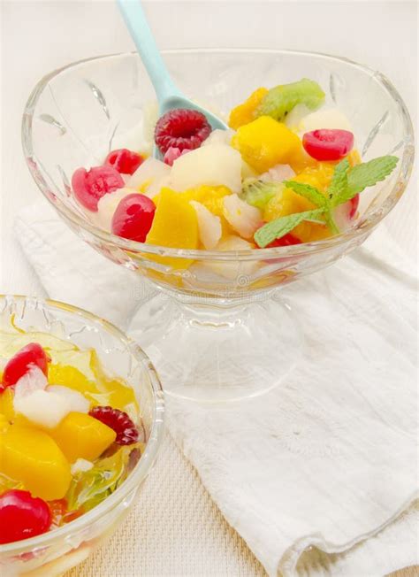 Fruit salad in a bowl stock image. Image of breakfast - 20988161