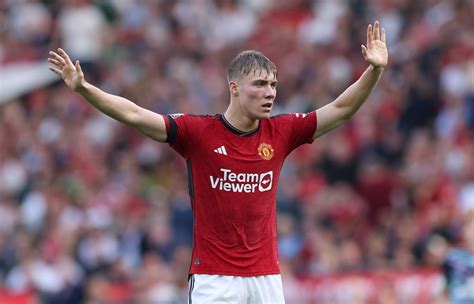 Rasmus Hojlund has taken my advice, says Manchester United star