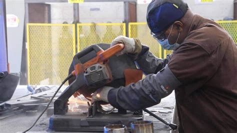 Is an accredited welding school quite helpful?