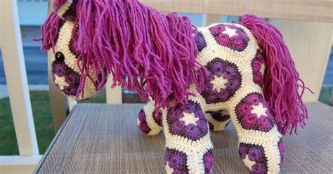 Roonie Ranching: Rose and Evelyn's African Flower Ponies