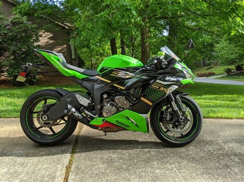 Installed an M4 GP slip-on exhaust on my 2020 ZX-6R KRT Edition : zx6r