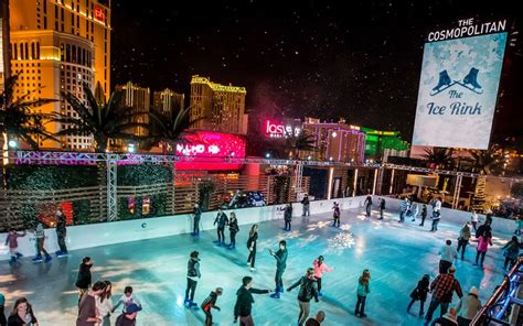 How to Do Family Christmas in Las Vegas | Travel + Leisure ...