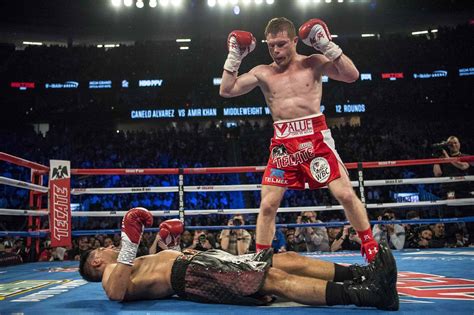 Canelo Alvarez Defeats Khan With Sixth-Round Knockout - WSJ