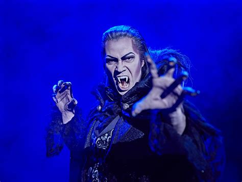 Tanz der Vampire • 2017-2018 in Hamburg, Stage Theater an der Elbe