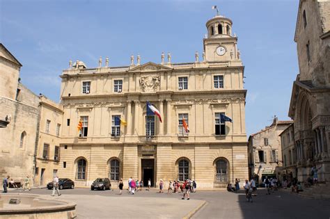 Rathaus von Arles (Arles) | Structurae