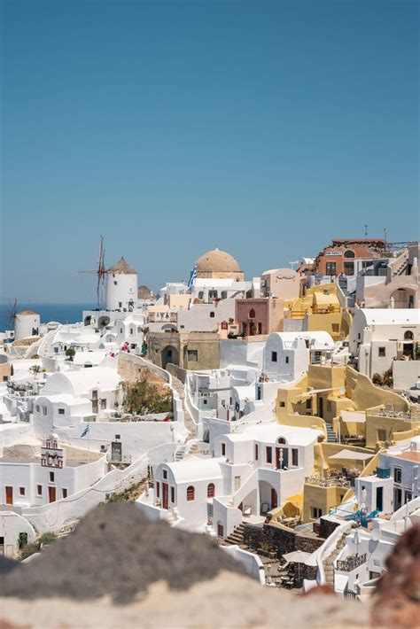 Oia Photo Spots: 10 Unmissable Locations For Beautiful Shots