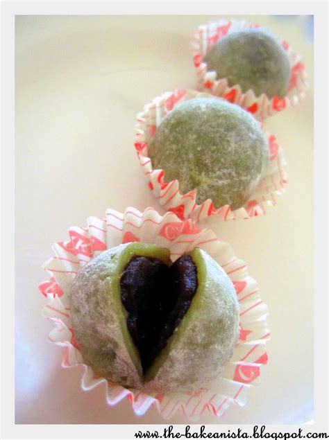 The Bake-a-nista: Matcha Mochi with Azuki