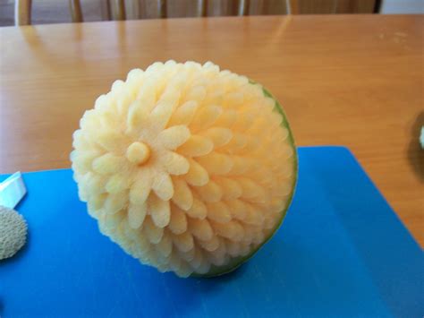 Simple Melon Carving : 12 Steps (with Pictures) - Instructables