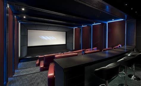 MODERN THEATER - Keith Yates Design