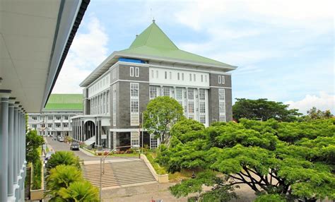 5 Daftar Universitas Islam Negeri Terbaik di Indonesia Terbaru