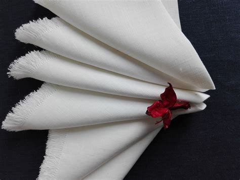 Set of 6 White Linen Napkins with Fringes, Rustic Table Napkins, Vintage Style Dinner Napkins ...