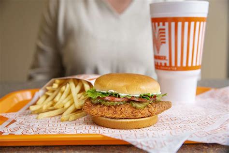 Whataburger Adds a Hatch Green Chile Burger & Chicken Sandwich to Menus - Thrillist