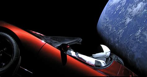 The Tesla Roadster Shot Into Space Has 'Driven' Past Mars