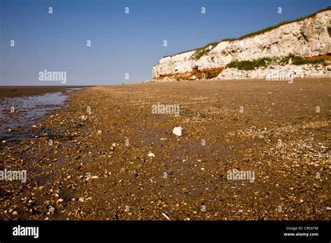 Cliffs at hunstanton hi-res stock photography and images - Alamy