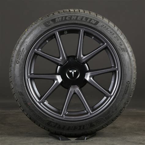 18 inch summer wheels original Tesla Model 3 1044261-00