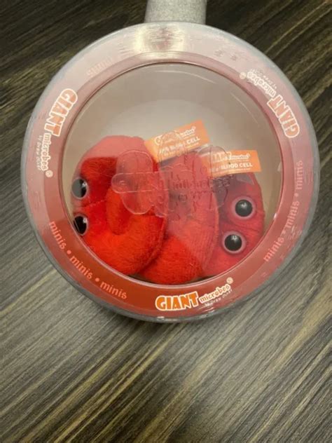 GIANT MICROBES-RED BLOOD CELL PETRI DISH-Stuffed Plush Hemoglobin ...