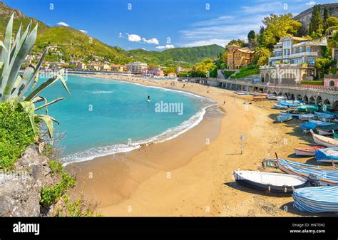 Levanto Beach, Riviera de Levanto, Cinque Terre, Ligurien, Italien Stockfotografie - Alamy