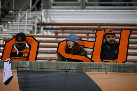 Countdown to Oregon State 2023 football camp: Season’s worst-case ...