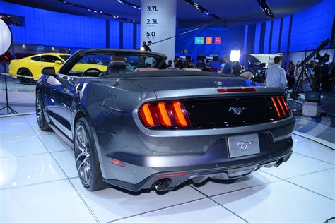 Ford Mustang Convertible Detroit 2014 - Picture 94707