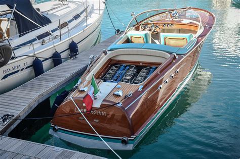 Riva Aquarama Lamborghini: Price, Specs & Performance - LamboCARS